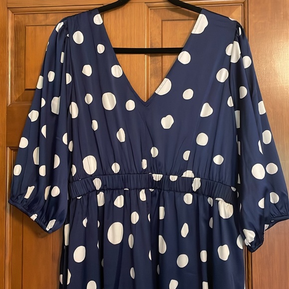 AMAZON THE DROP “Athena” navy abstract dot print dress - Picture 8 of 10